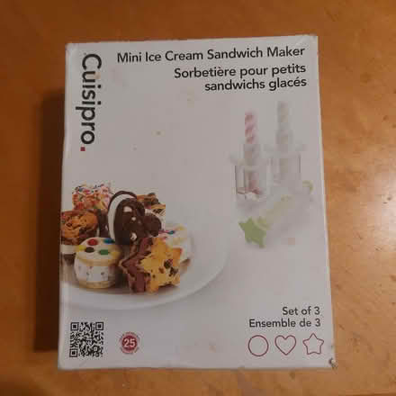 Photo of free Mini ice cream sandwich maker (Guildford GU2) #1