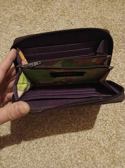 Photo of free Purple purse (Albert Park M20) #2
