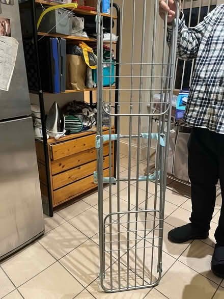 Photo of free Long airer for large items (Ealing Common W5) #2