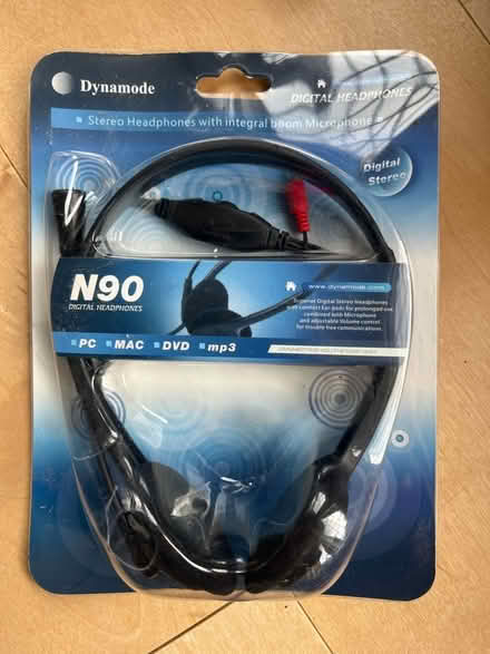 Photo of free Digital headphones (Ealing Common W5) #1