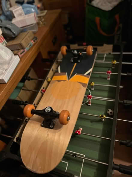 Photo of free Skateboard (Hollins BL9) #1