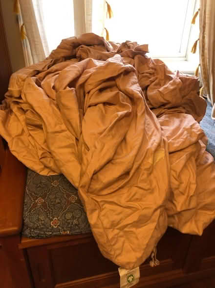 Photo of free King Duvet Cover with Pillow Shams (Columbia Heights) #1