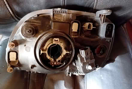Photo of free Offside Headlight Assembly for Nissan Micra K11 (1997-2002) (Waterloo L22) #2