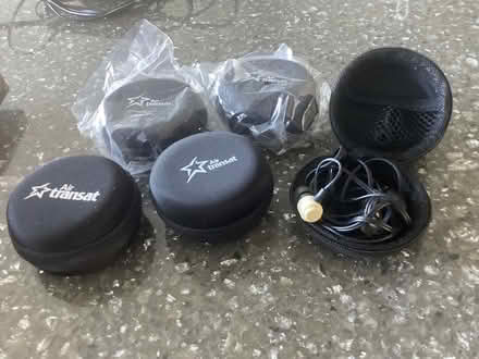 Photo of free Plane Earbuds (Creditview & Brittannia) #1