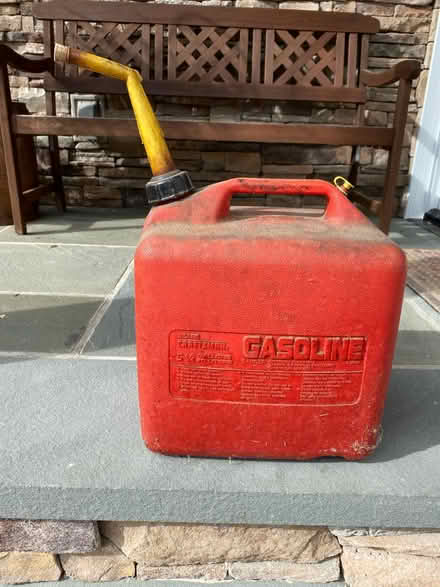 Photo of free gas container (West Catonsville) #1