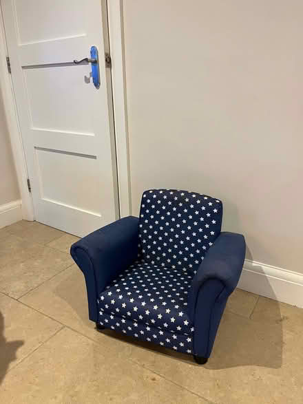 Photo of free Childs armchair (North of Romsey SO20) #1