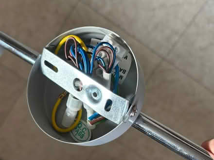 Photo of free Ceiling spot light fitting (SY2) #2