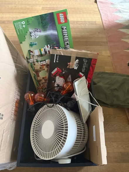 Photo of free Lego, Lights, Fan etc (London Fields E8) #1