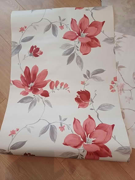 Photo of free Wallpaper- half rolls and samples (W12) #3