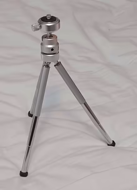 Photo of free Mini Tripod... (Scotforth LA1) #1