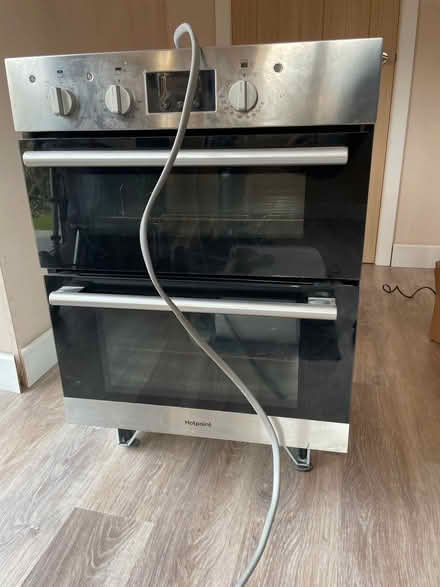 Photo of free Electric oven (Horsforth LS18) #1