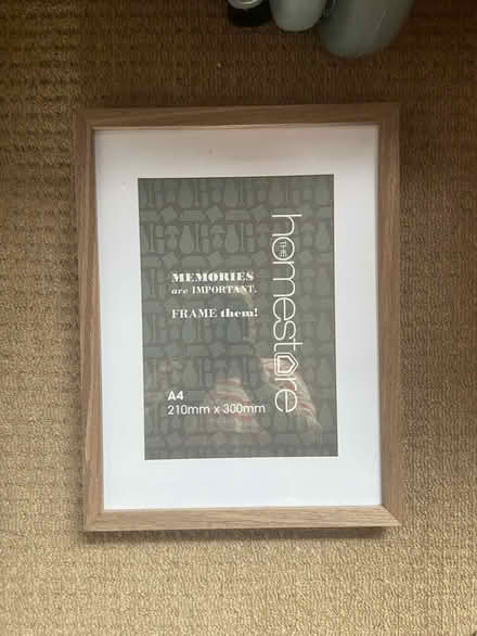 Photo of free Wooden photo frame (WN7) #1