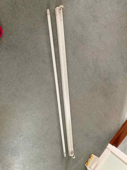 Photo of free Strip light (Dunfermline KY12) #1