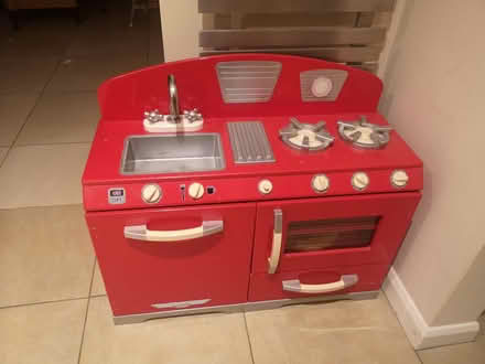 Photo of free Toy kitchen (SL6 maidenhead) #1