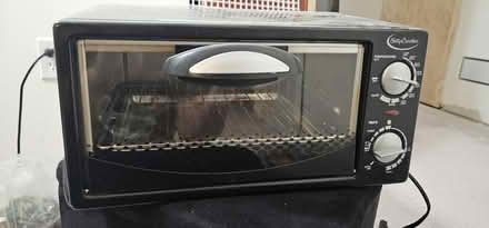 Photo of free Betty Crocker toaster oven (L4A0X9) #1