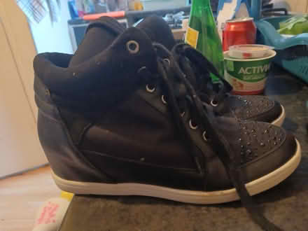 Photo of free Shoes (NW10) #2