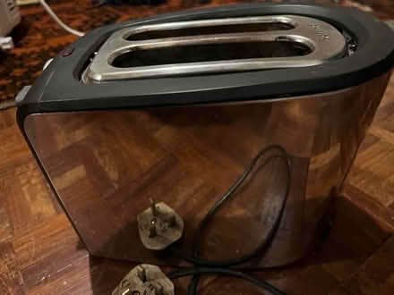 Photo of free Toaster (Harrow on the Hill HA1) #1