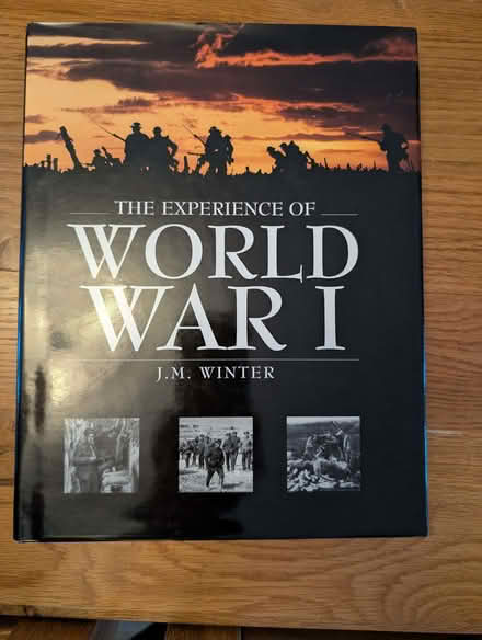 Photo of free 2 World War 1 Books (Emerson Park RM11) #1