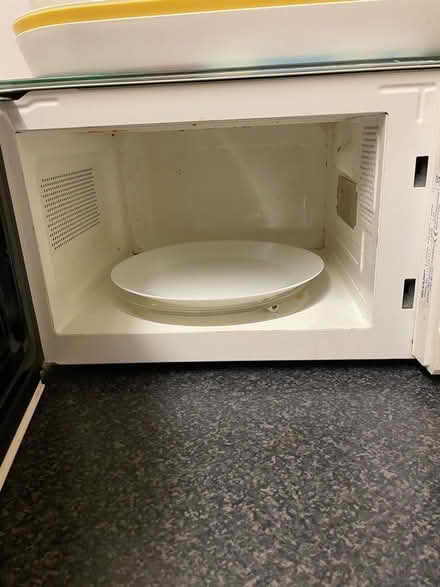 Photo of free Microwave (Harringay N15) #2