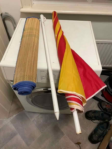 Photo of free Sun shade & beach mat. (New Hinksey OX1) #1