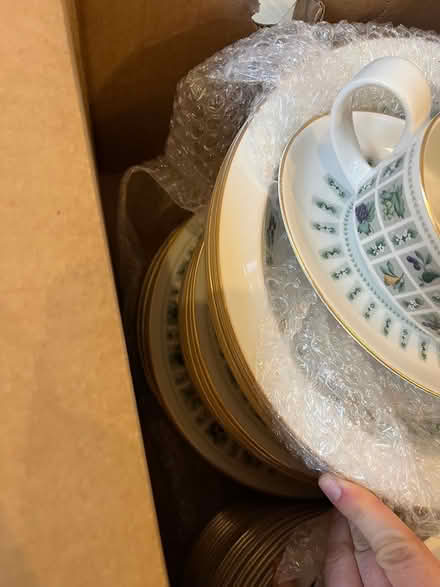 Photo of free Set of Royal Doulton fine china (W3 Acton) #4