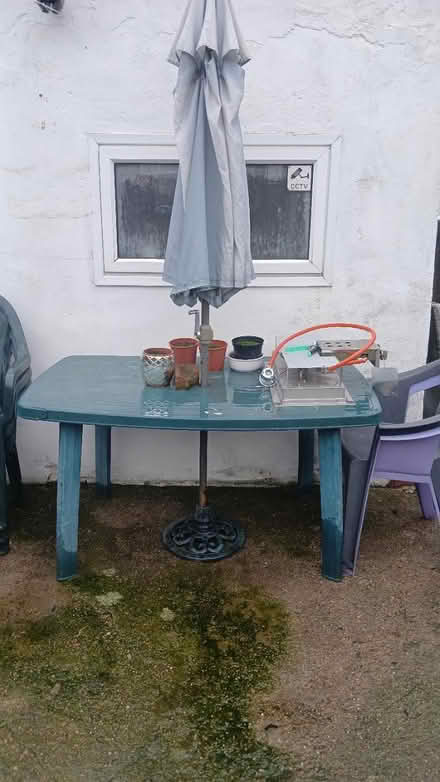 Photo of free Plastic garden table and 6 chairs (Gillingham ME7) #3