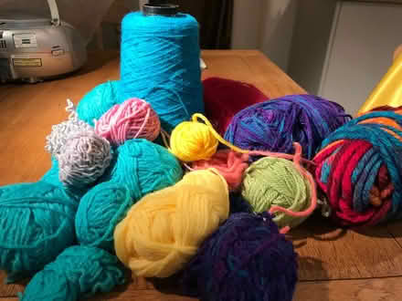 Photo of free Yarn oddments (Hitchin) #1