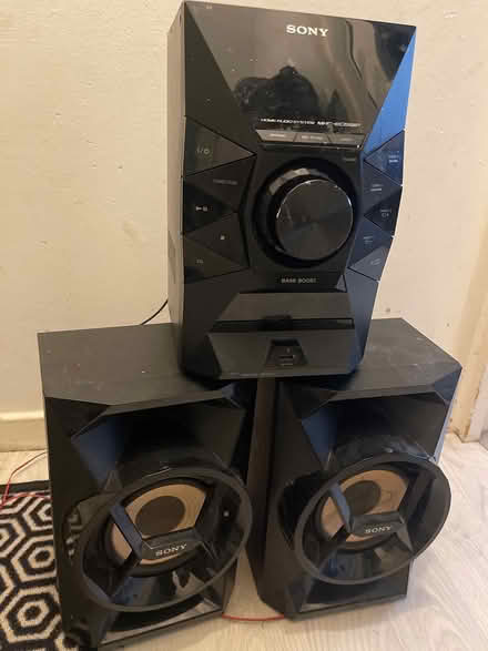 Photo of free speakers (SE4) #1