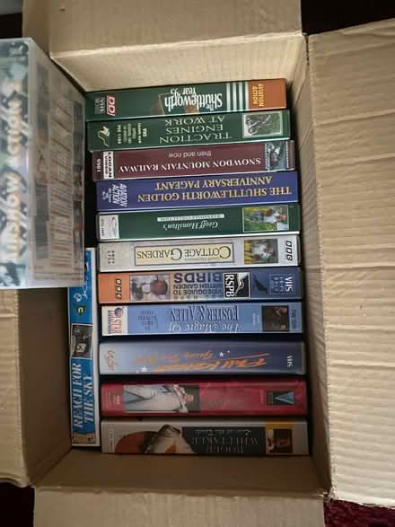 Photo of free VHS video recorder and accessories (LU7 Marley Fields) #2
