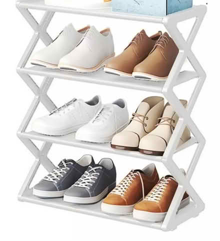 Photo of Small white shoe rack or cabinet (Winnersh RG41) #1