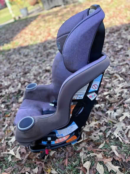 Photo of free Graco car seat (River Bend) #2