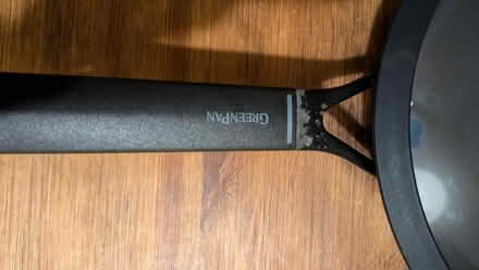 Photo of free GreenPan SmartShape Fry Pan 28cm (Old Woking GU22) #3