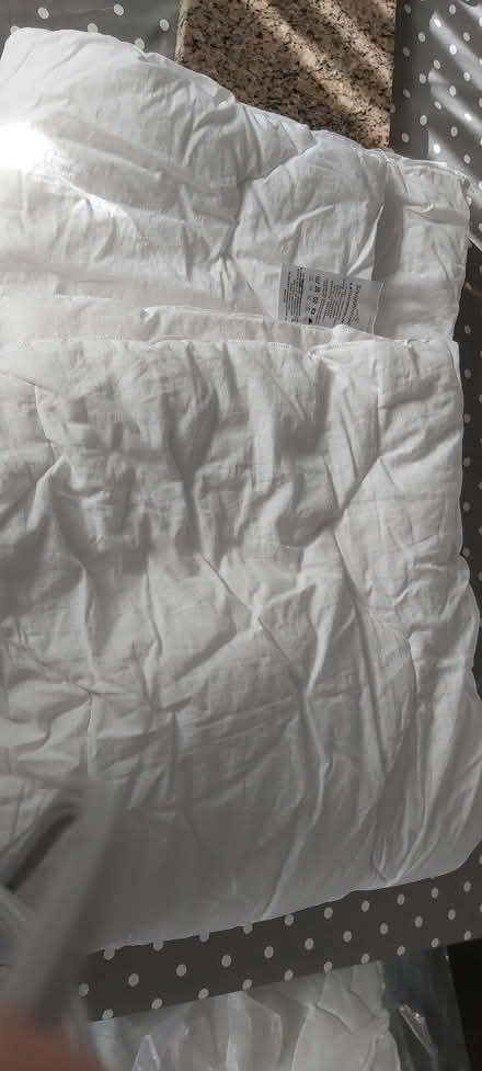 Photo of free Single duvet 4.5tog (Enfield EN1) #1