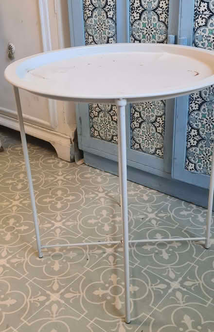 Photo of free Small Table Coffee/bedside (Abbeyhill EH7) #4