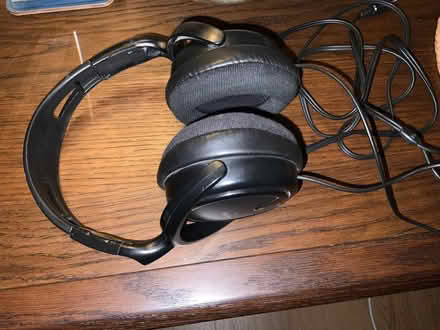 Photo of free Philips SHP2000 Corded Headphones. (Kendal LA9) #2