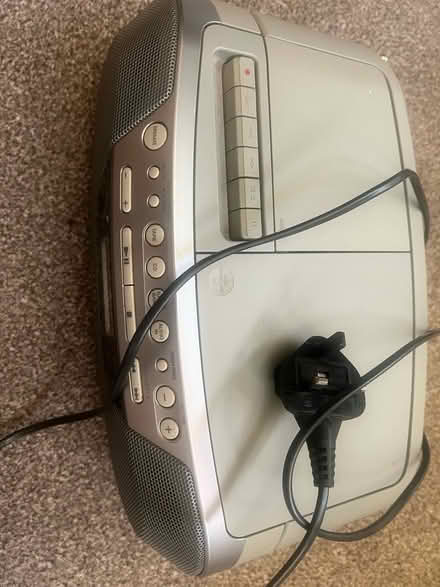 Photo of free Sony radio (Mitcham CR4) #2