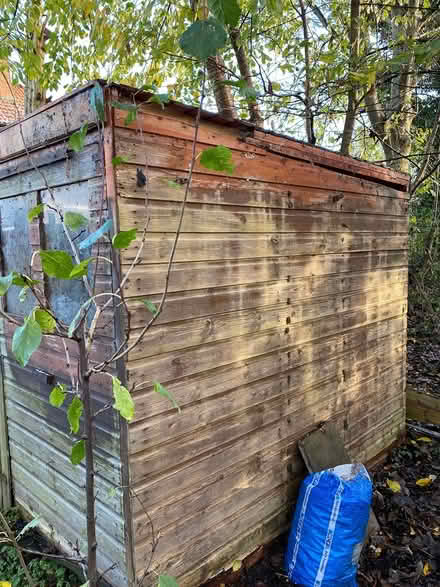 Photo of free Old shed (L19) #3