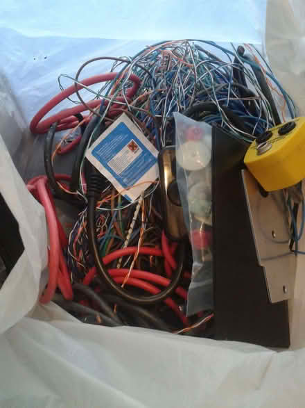 Photo of free collection of electrical bits (Lower Earley RG6) #2