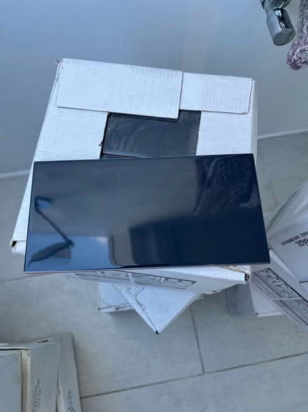 Photo of free Navy Blue 10cmx20cm wall tiles (Wimbledon SW19) #1