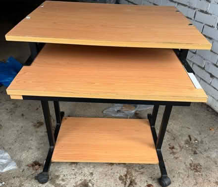 Photo of free Computer / work desk on wheels (Kelvedon CO5) #1