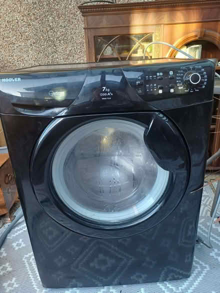 Photo of free Washing machine (Hareleeshill ML9) #1