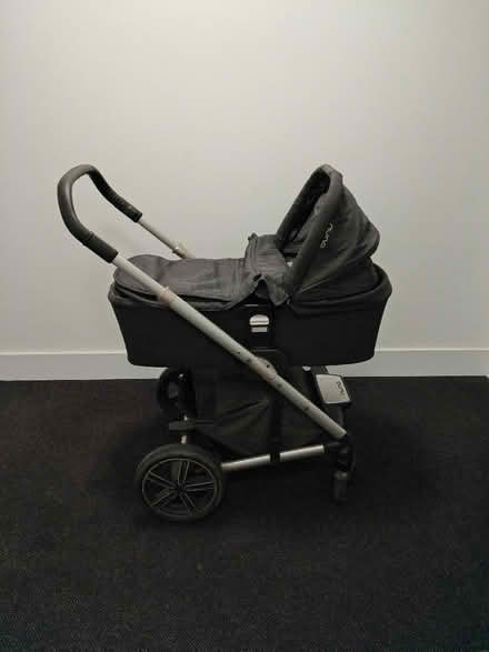 Photo of free Nuna Mixx Pram with Cybex car seat (Kilburn Park) #3