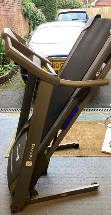 Photo of free Running machine (Lower Earley RG6) #3