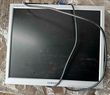 Photo of free Computer PC Monitor / screen samsung (Kelvedon CO5) #1