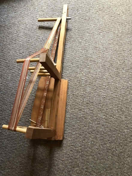 Photo of free Weaver’s loom and bits (IP1) #1