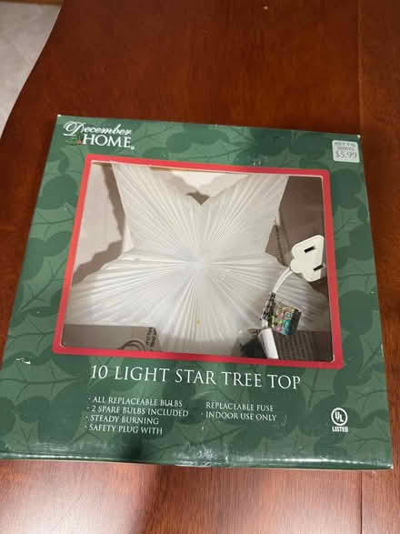 Photo of free Christmas tree star topper (Swarthmore) #2