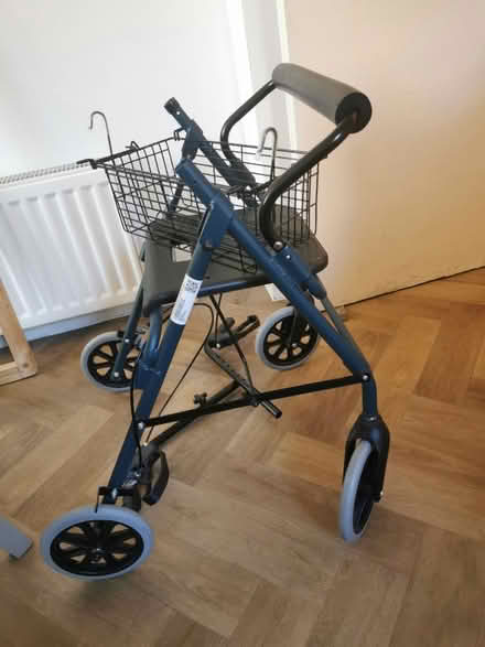 Photo of free Mobility Walker (Turnpike Lane N22) #1