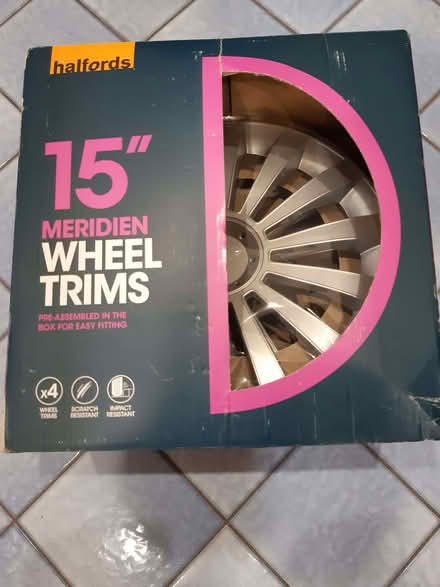 Photo of free Two 15 inch wheel trims (Great Mole Wood SG14) #1