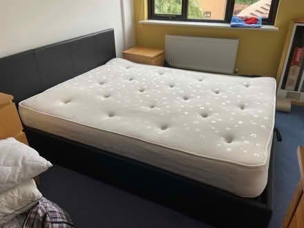 Photo of free Kingsize mattress very clean! (Golden Green TN11) #1