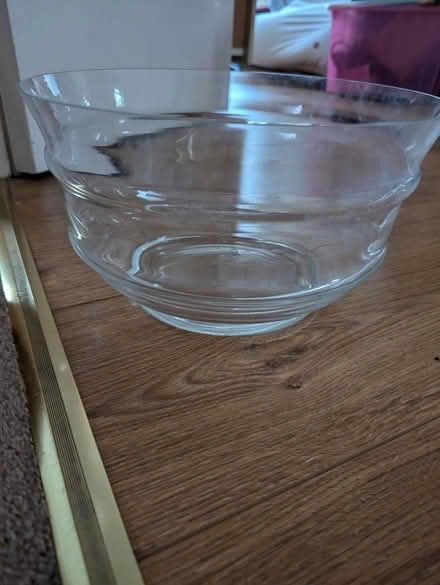 Photo of free Large glass bowls and 1 vase (BN3) #1